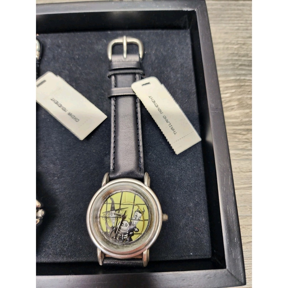 Disney Gallery Nightmare Before Christmas Limited Edition 3 Watch Set #1385/1500 - Picture 6 of 16